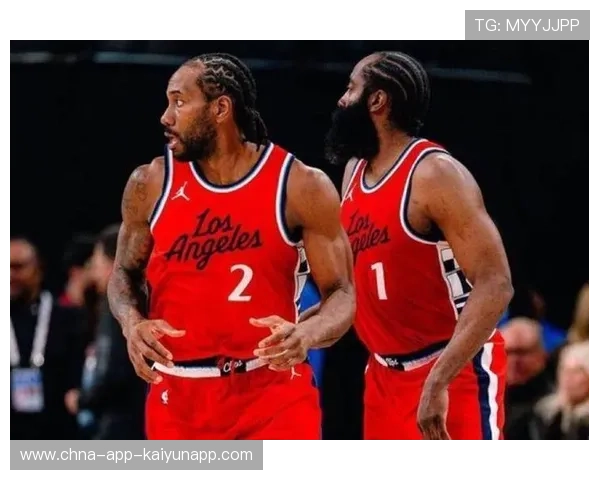 伦纳德回应哈登申请交易称需保持专注迎接西部混战